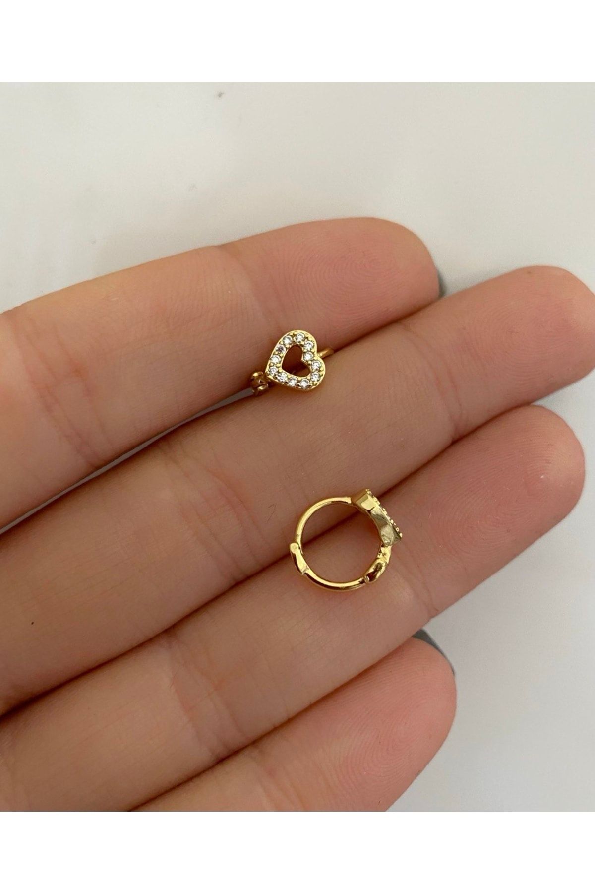 Zirkon Taşlı Helix Lobe Tragus Uyumlu Halka Piercing Küpe