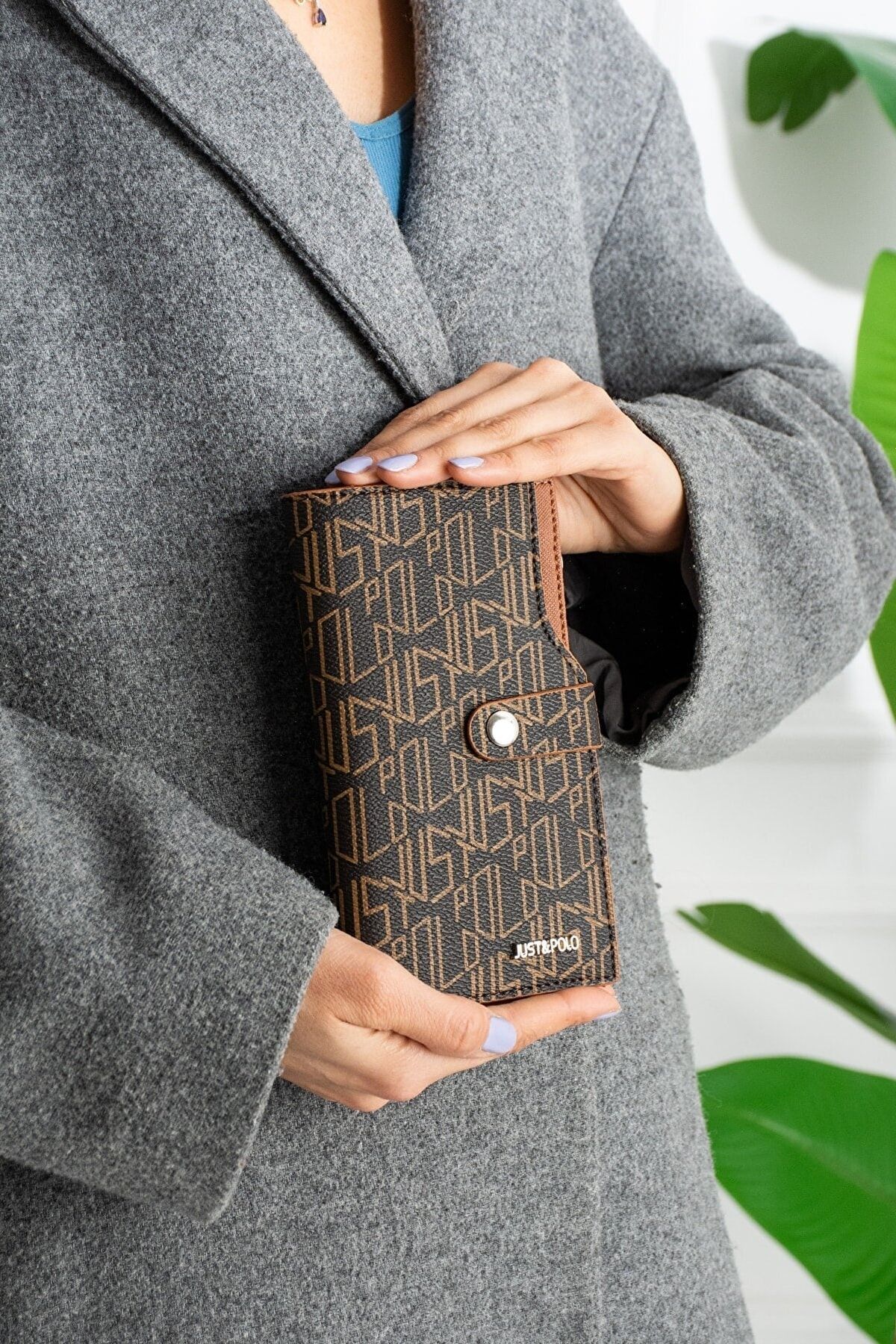 polo wallet brown