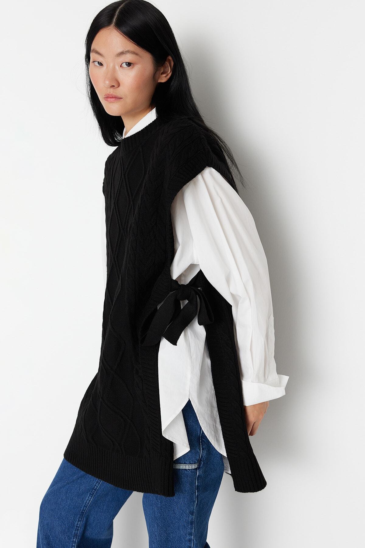 Trendyol Modest Čierny pletený sveter do pása TCTAW22UV0018