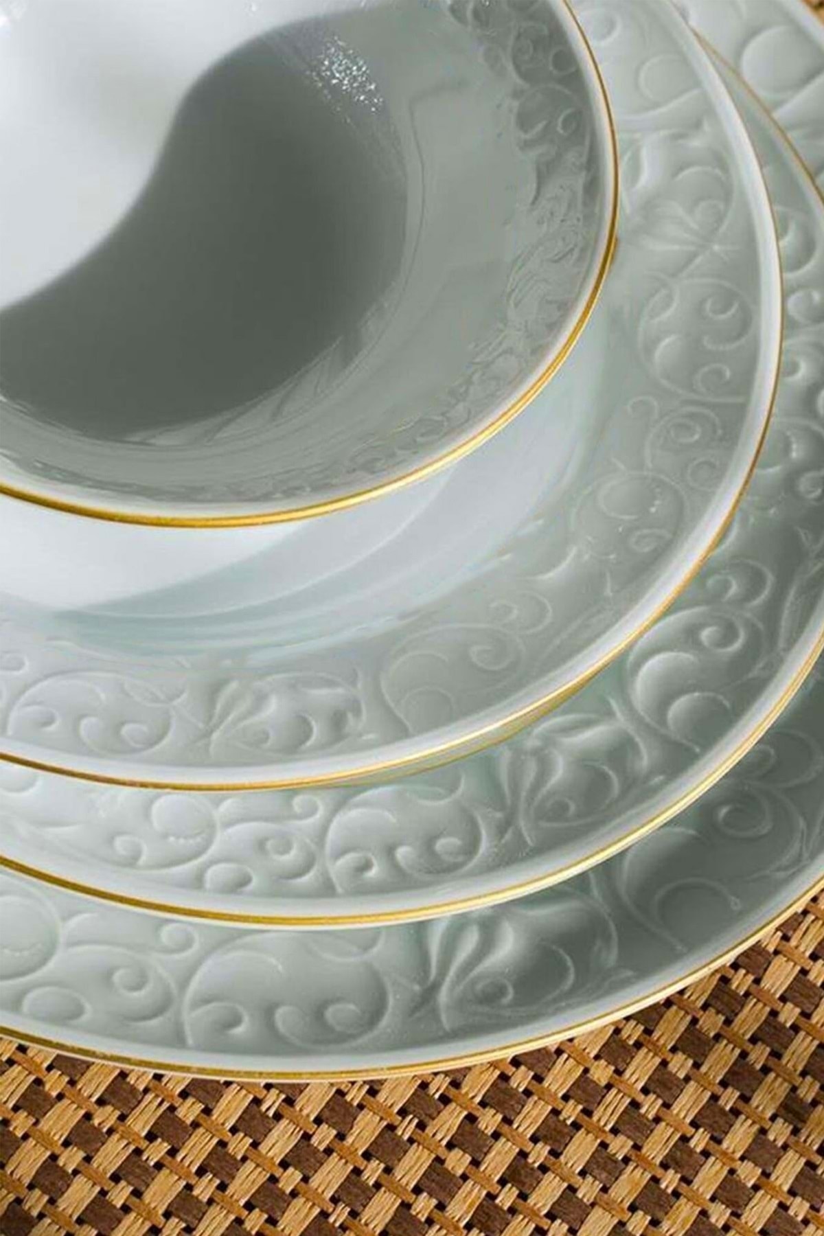 Jenisa Güral Porselen Gold Bahar Dalı 48 Parça 12 Kişilik Yemek Takımı