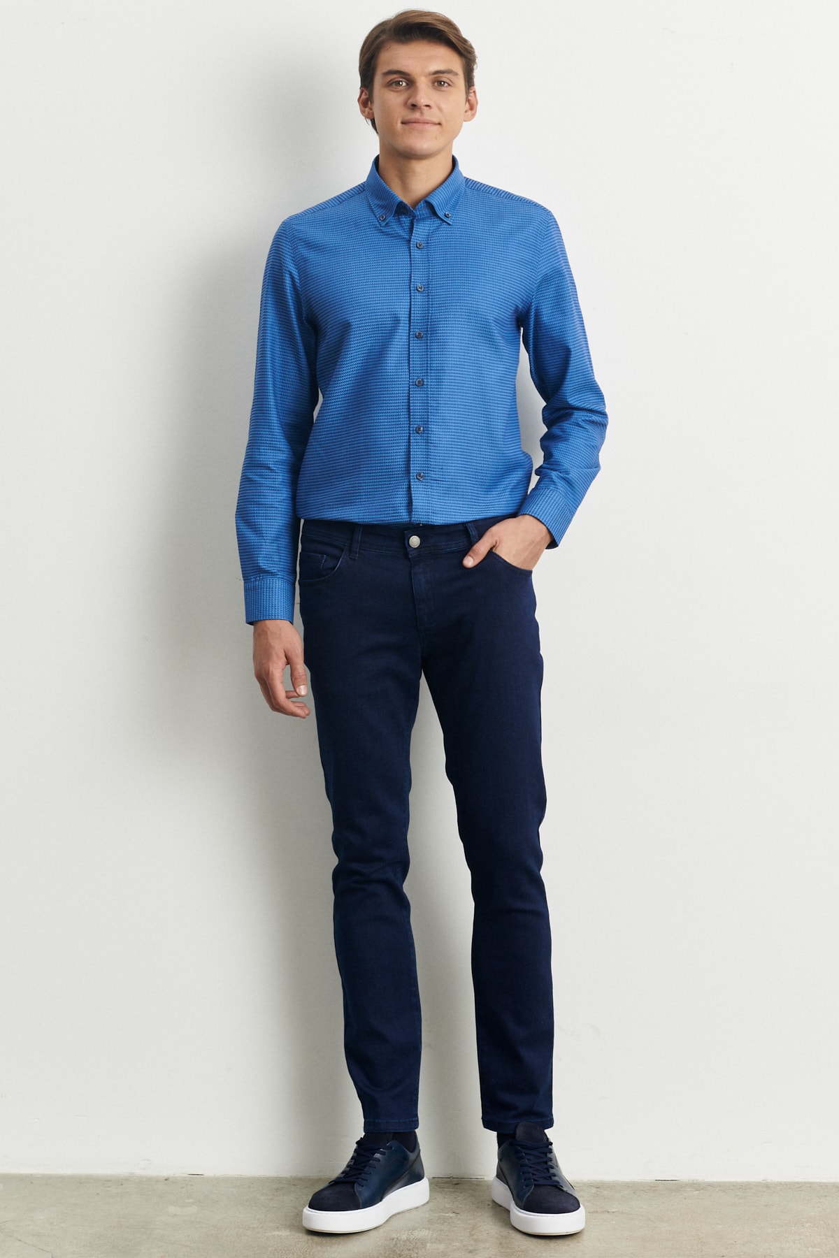 AC&Co / Altınyıldız Classics Erkek Indigo Slim Fit Dar Kesim Magic Denim Esnek Jean Kot Pantolon görsel 3