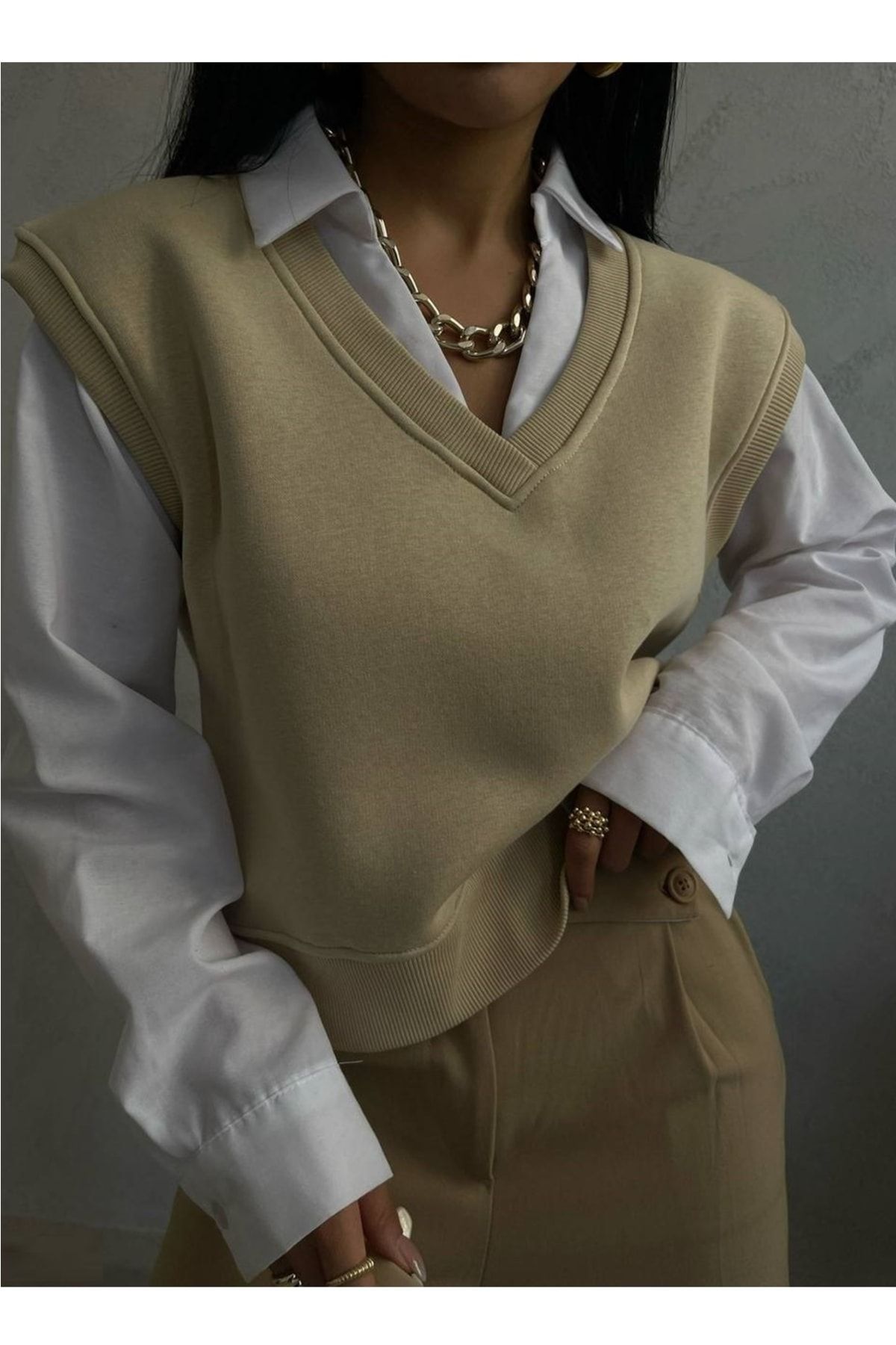 bayansepeti Women s V Neck Sleeveless Beige Sweater 11526 Trendyol