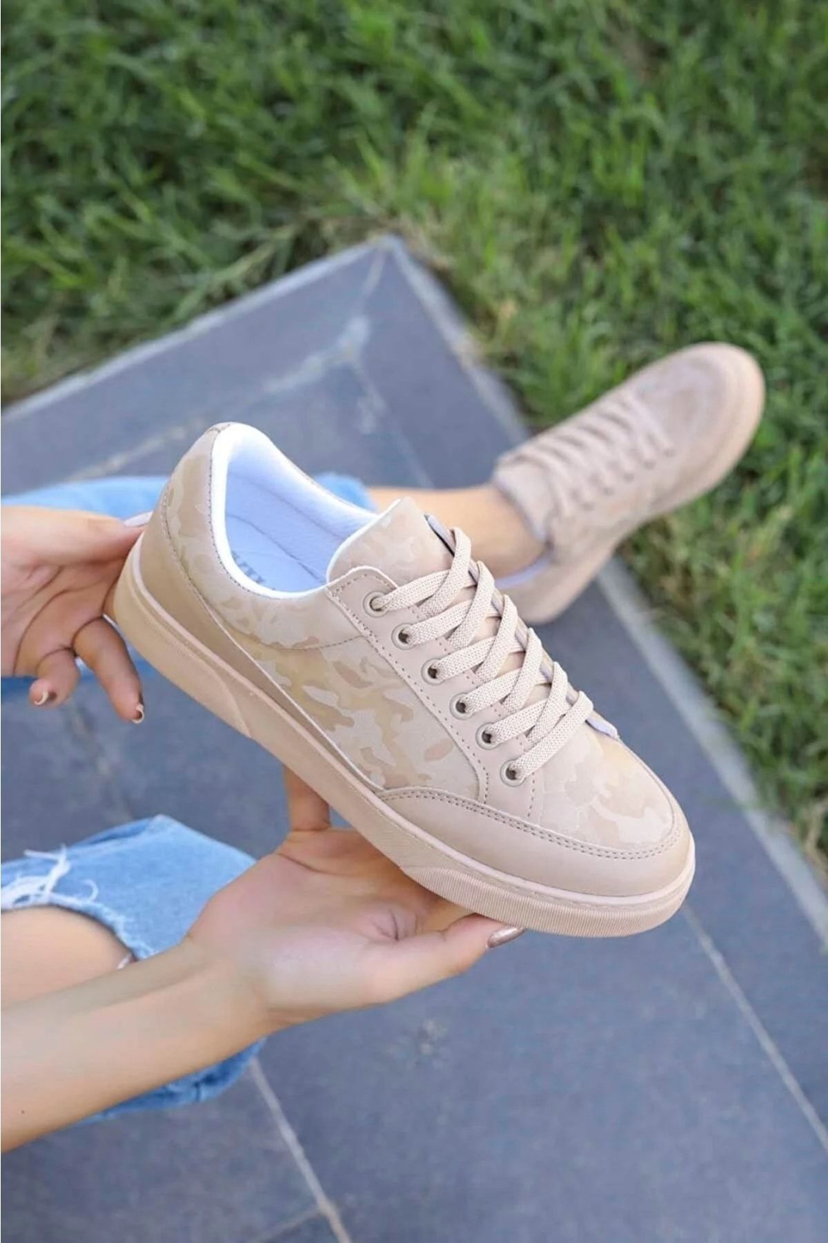 R dvan elik Women s Nude Camouflage Sneaker Sports Shoes Trendyol