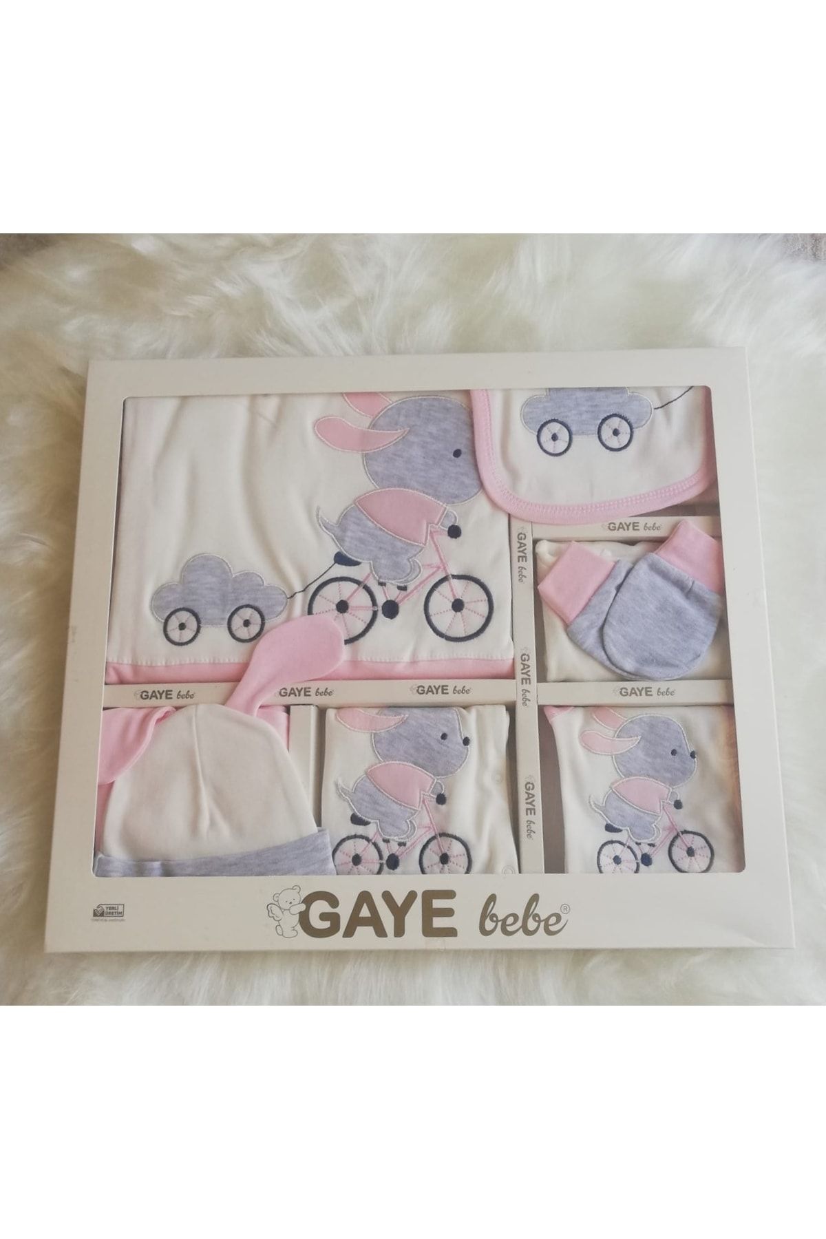Gaye deals baby fashion