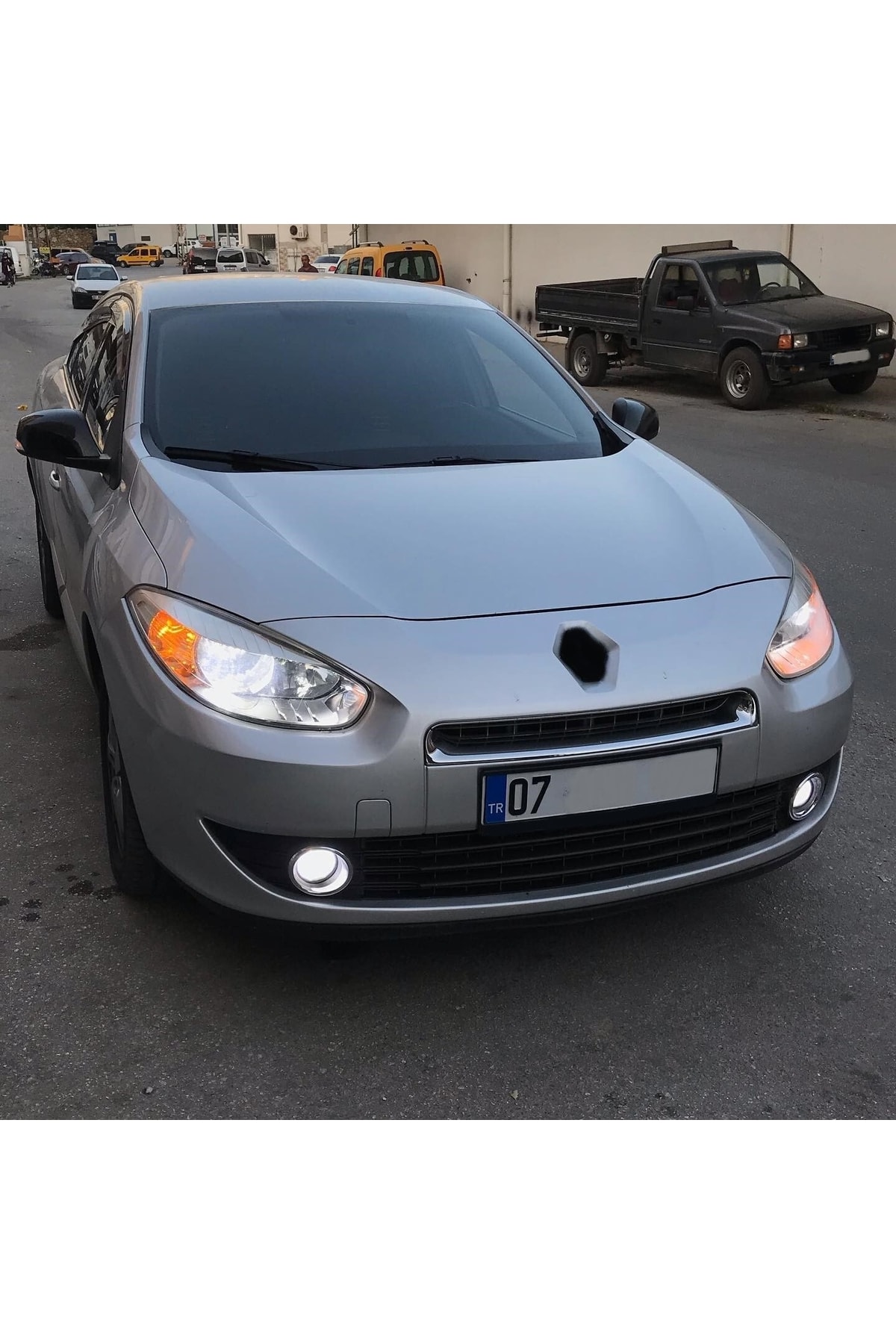 OTO H.İ.T. Renault Fluence Kısa Farlar İçin Uyumlu Şimşek Etkili Led ...