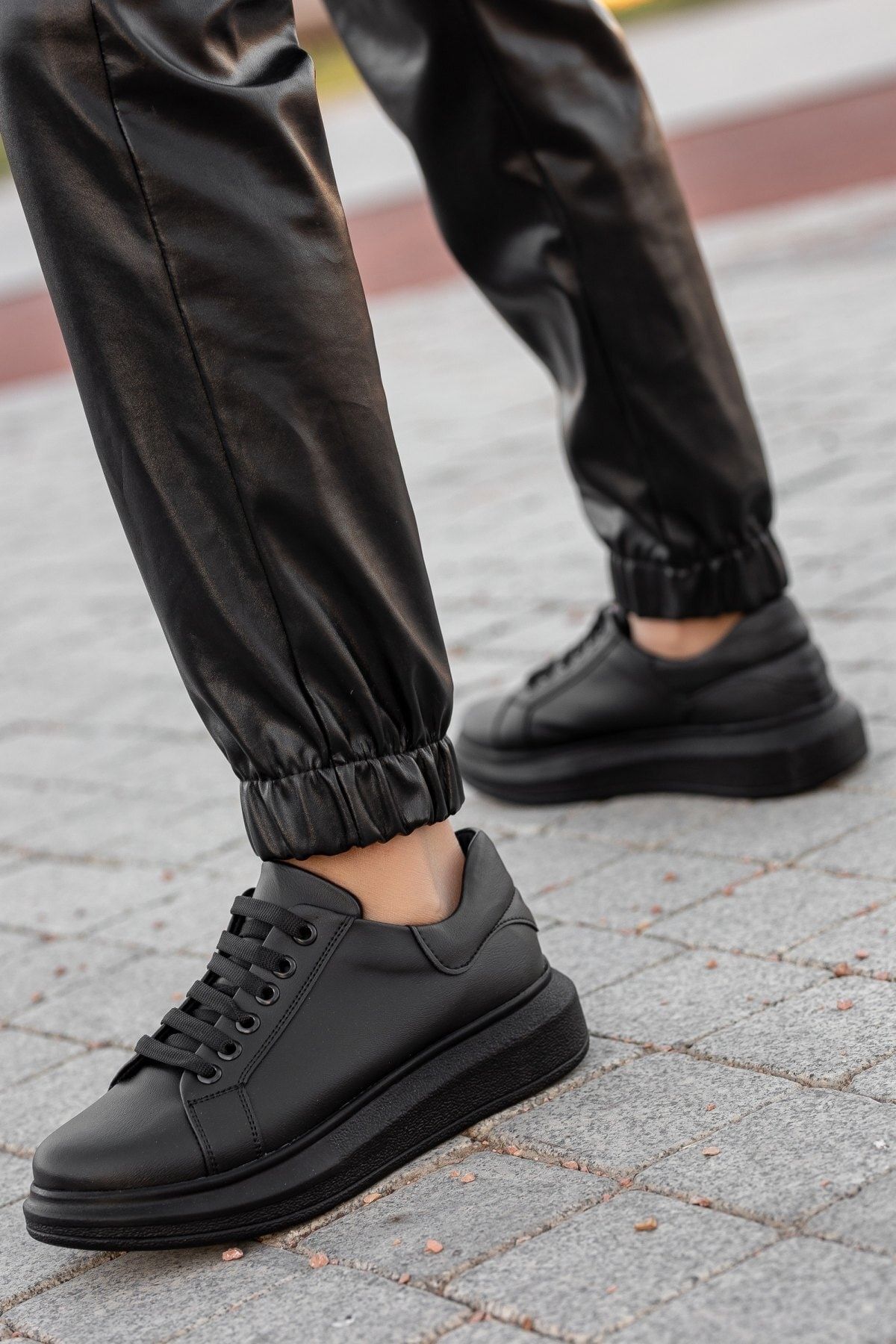 Buy Ezok Men Black Leather Semi Formal Shoes Online | Semi formal shoes, Leather  shoes men, Formal shoes for men