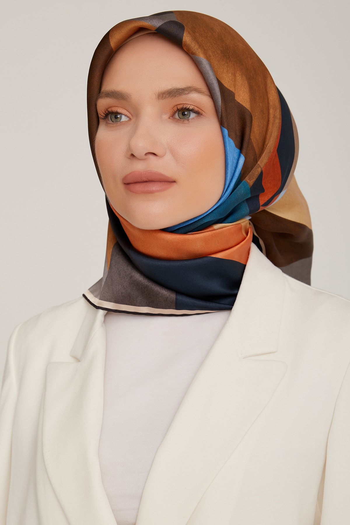 Armine Sura Ipek Eşarp Fiyatı Yorumları Trendyol