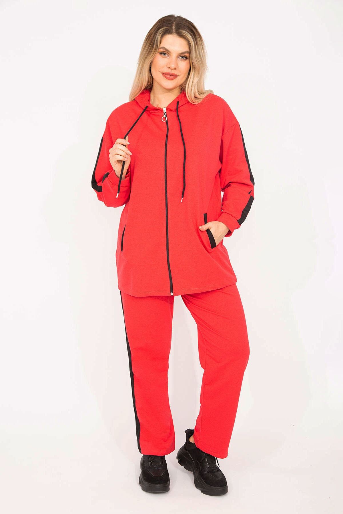 Şans-Großes rotes Sweatshirt-Hosen-Set für Damen 65n35303 3