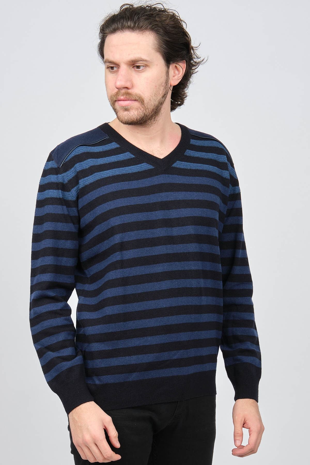 Dark blue v top neck sweater