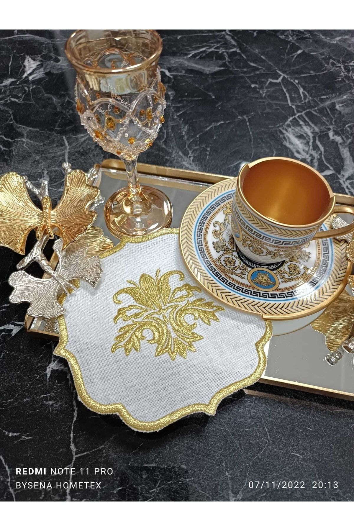 Gold Simli Kokteyl Ve Kahve Yanı Sunum Peçetesi 6 Adet