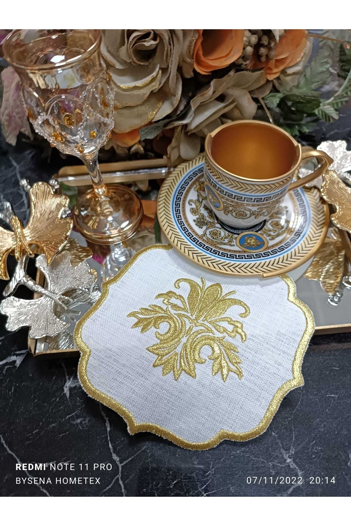Gold Simli Kokteyl Ve Kahve Yanı Sunum Peçetesi 6 Adet