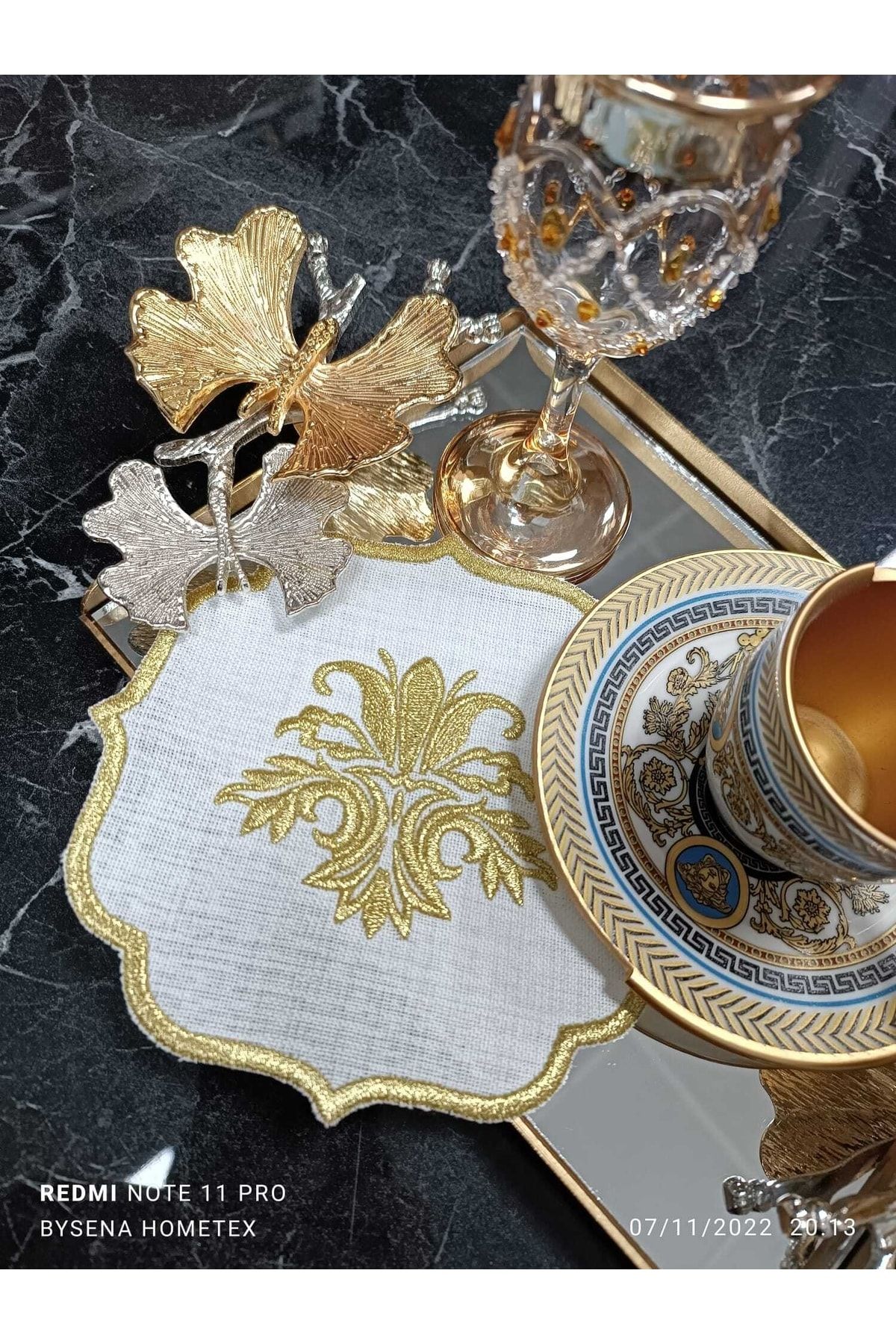 Gold Simli Kokteyl Ve Kahve Yanı Sunum Peçetesi 6 Adet