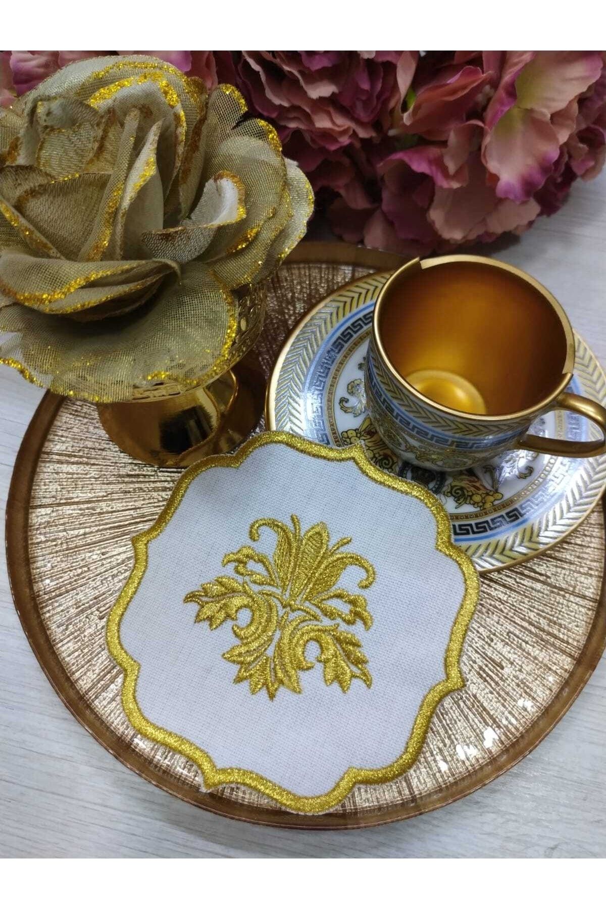 Gold Simli Kokteyl Ve Kahve Yanı Sunum Peçetesi 6 Adet