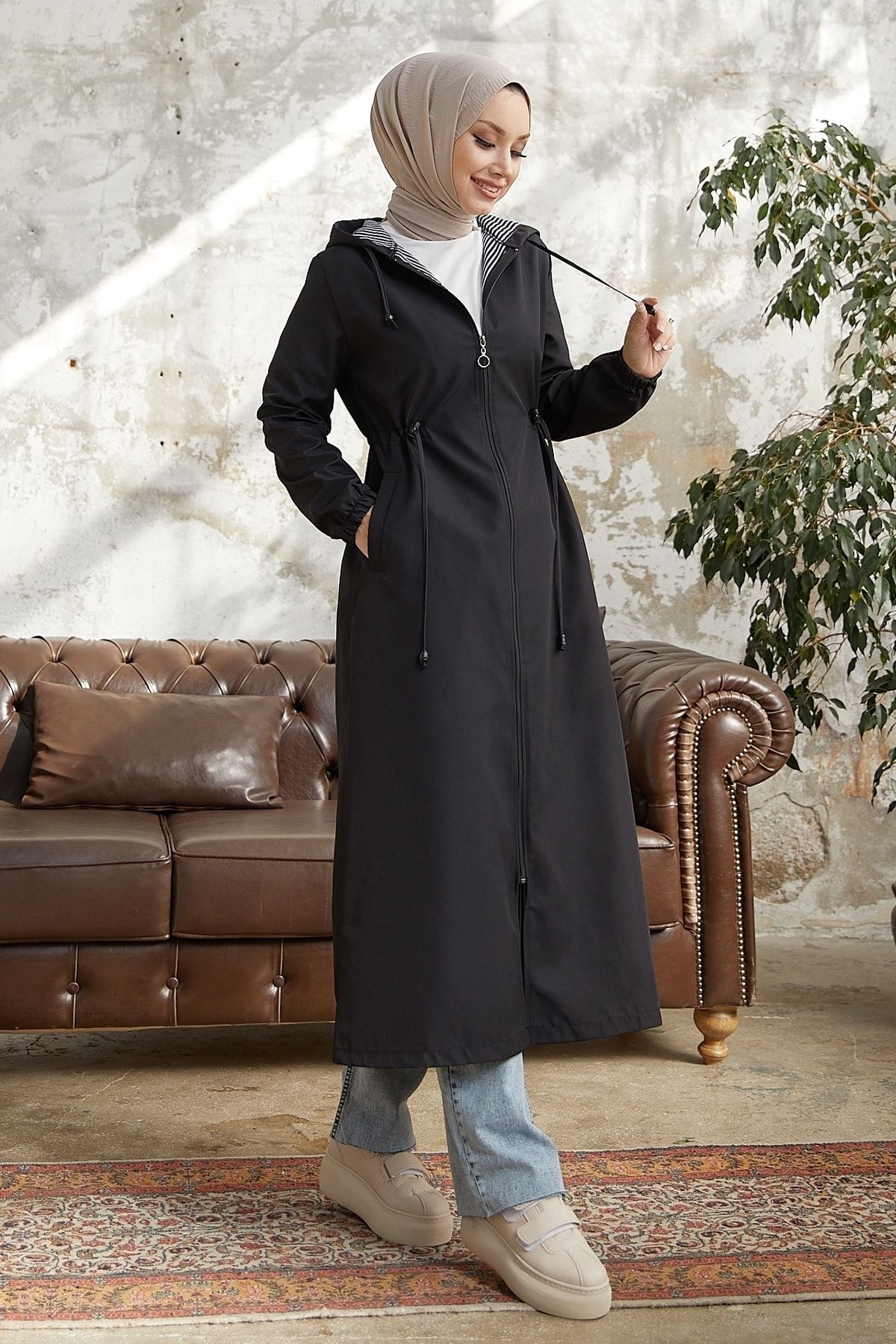 InStyle-Trench Layisa cu model în dungi - negru 1