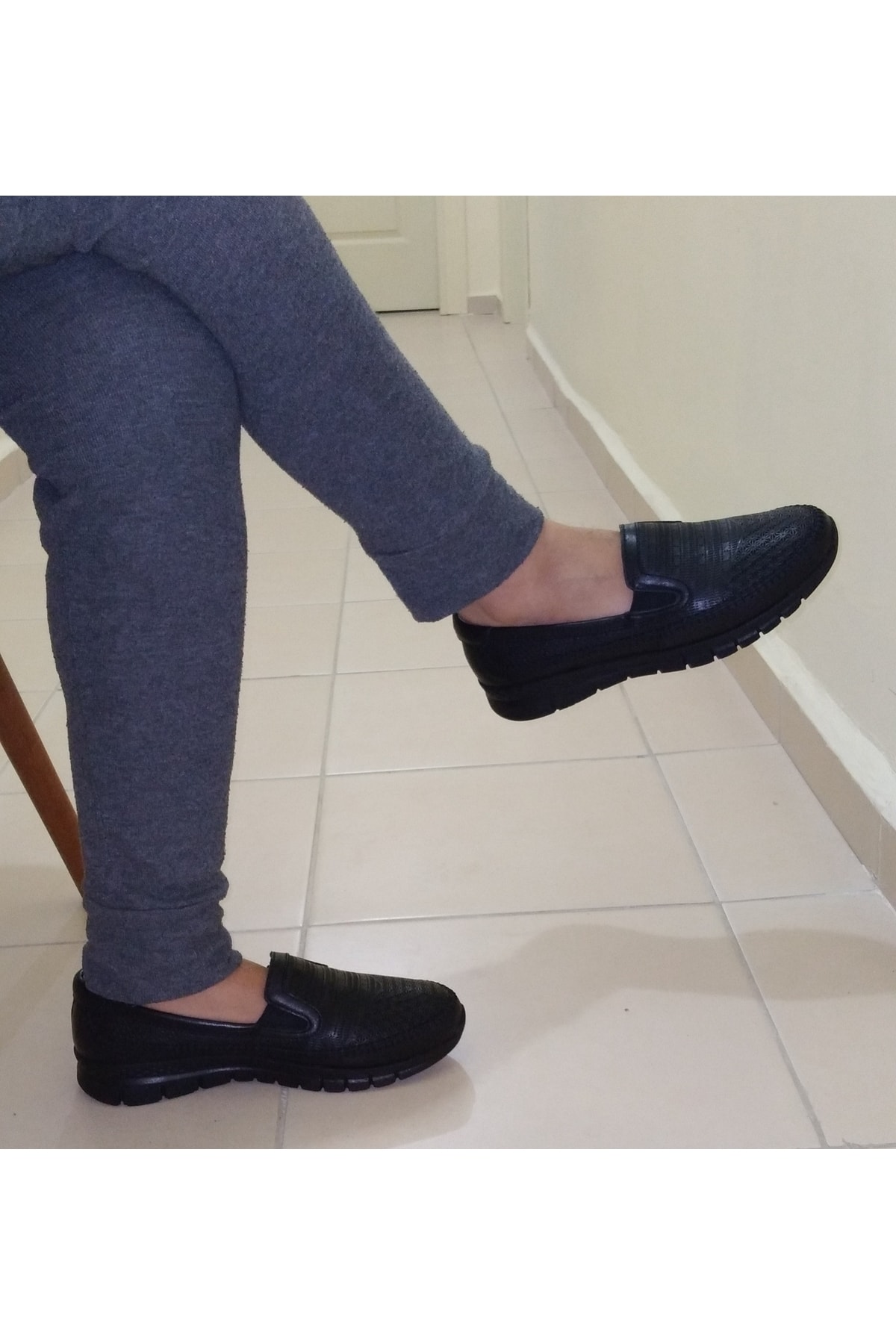 Gülperi Hakiki Deri Tam Ortopedi Anatomik Tabanlı Kadın Günlük Ayakkabı