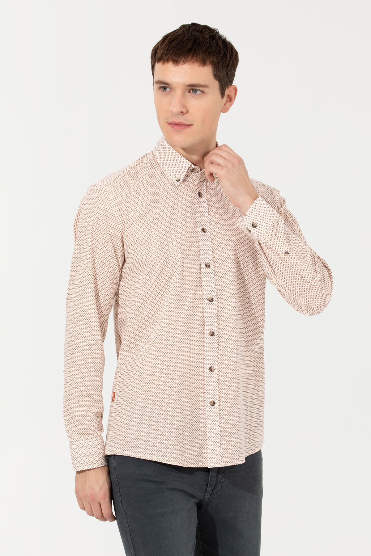 پیراهن پیر کاردین مردانه پنبه ای نارنجی  راسته Slim Fit/اسلیم فیت     Daily/روزانه | Pierre Cardin G021SZ004.000.1460933 TR - تصویر 3