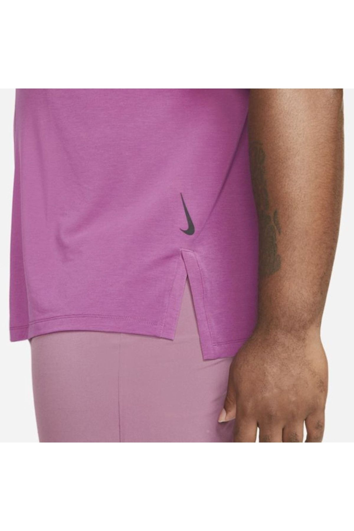 Pink and purple discount nike shirt