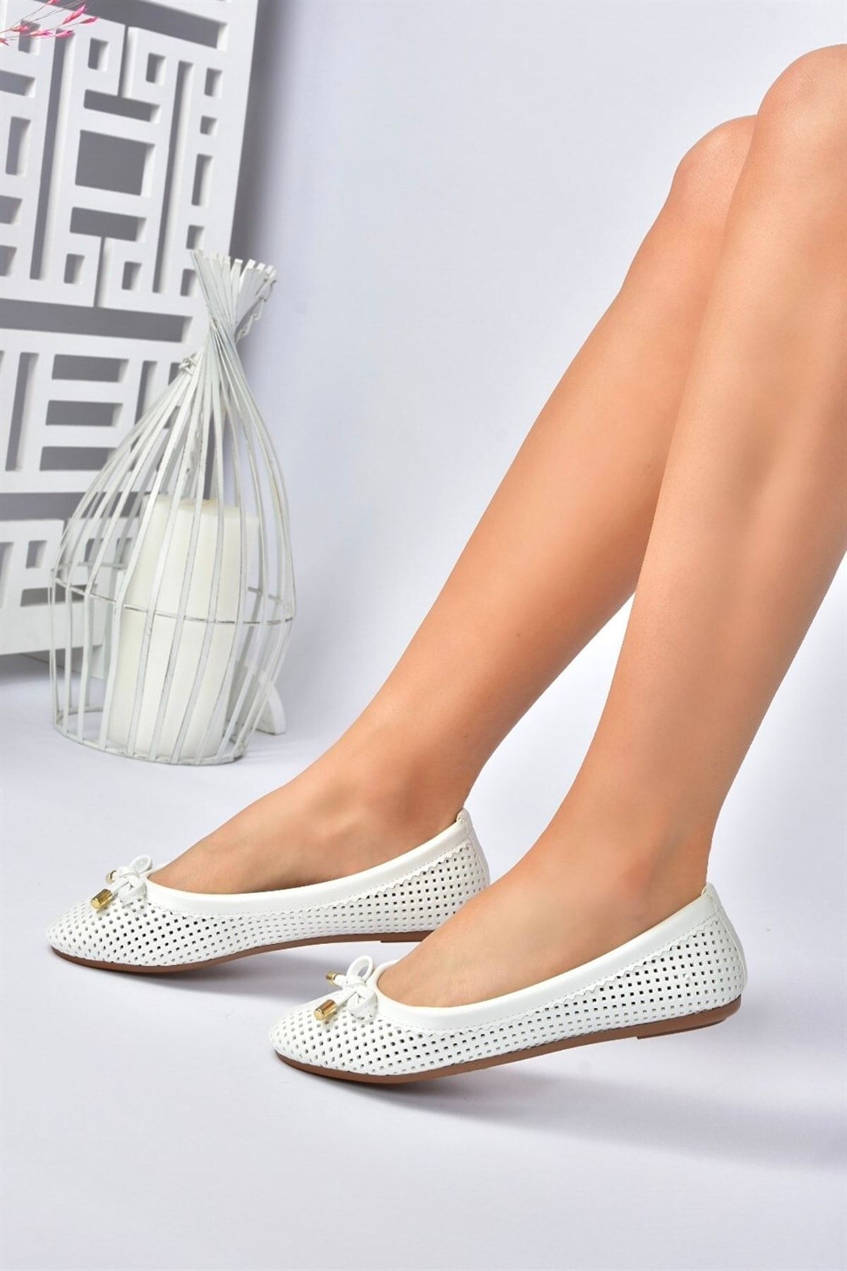 Fox Shoes-Weiße tägliche flache Damenschuhe M250012009 2
