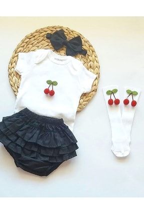Kız Bebek Fırfır Şortlu,bandalı,bluzlu Ve Diz Altı Çoraplı Kirazlı Set ASAKZS02