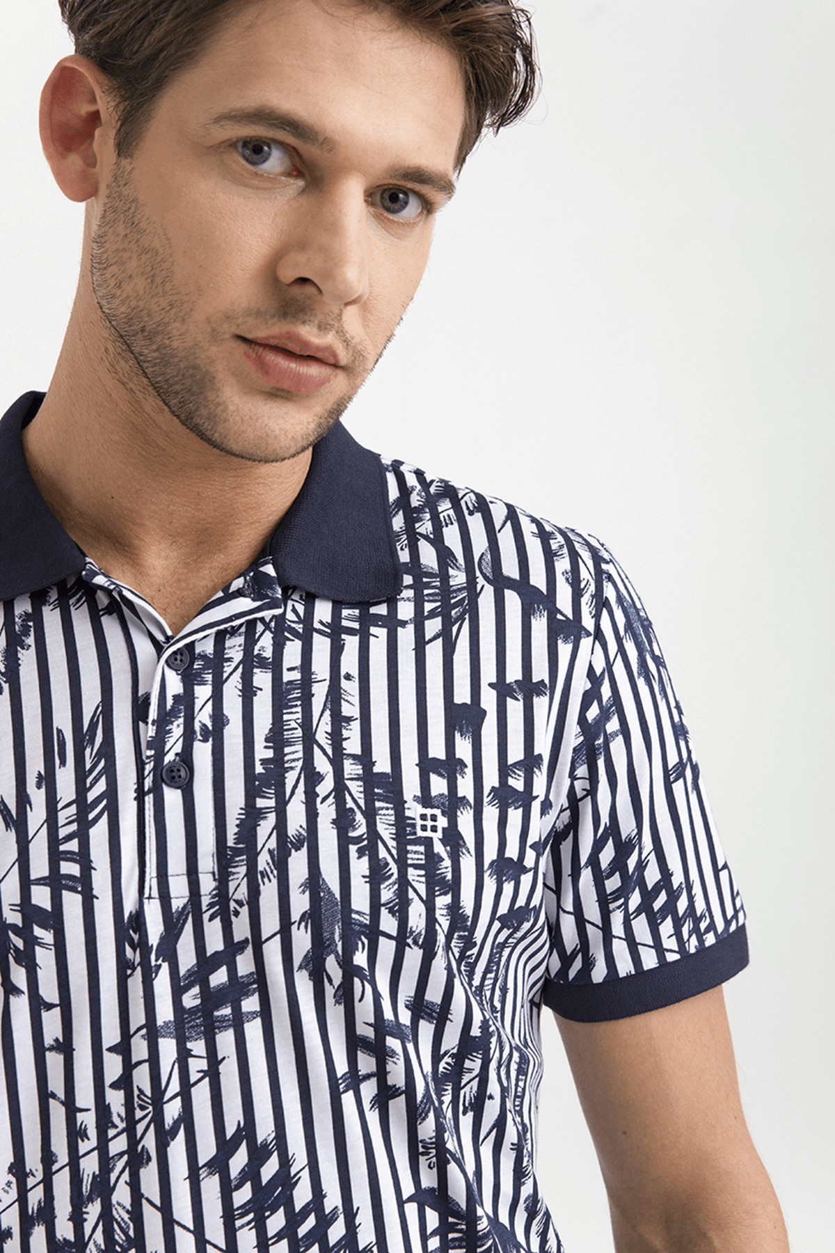 Avva Erkek Lacivert Polo Yaka Baskili T Shirt A01s1247 Trendyol