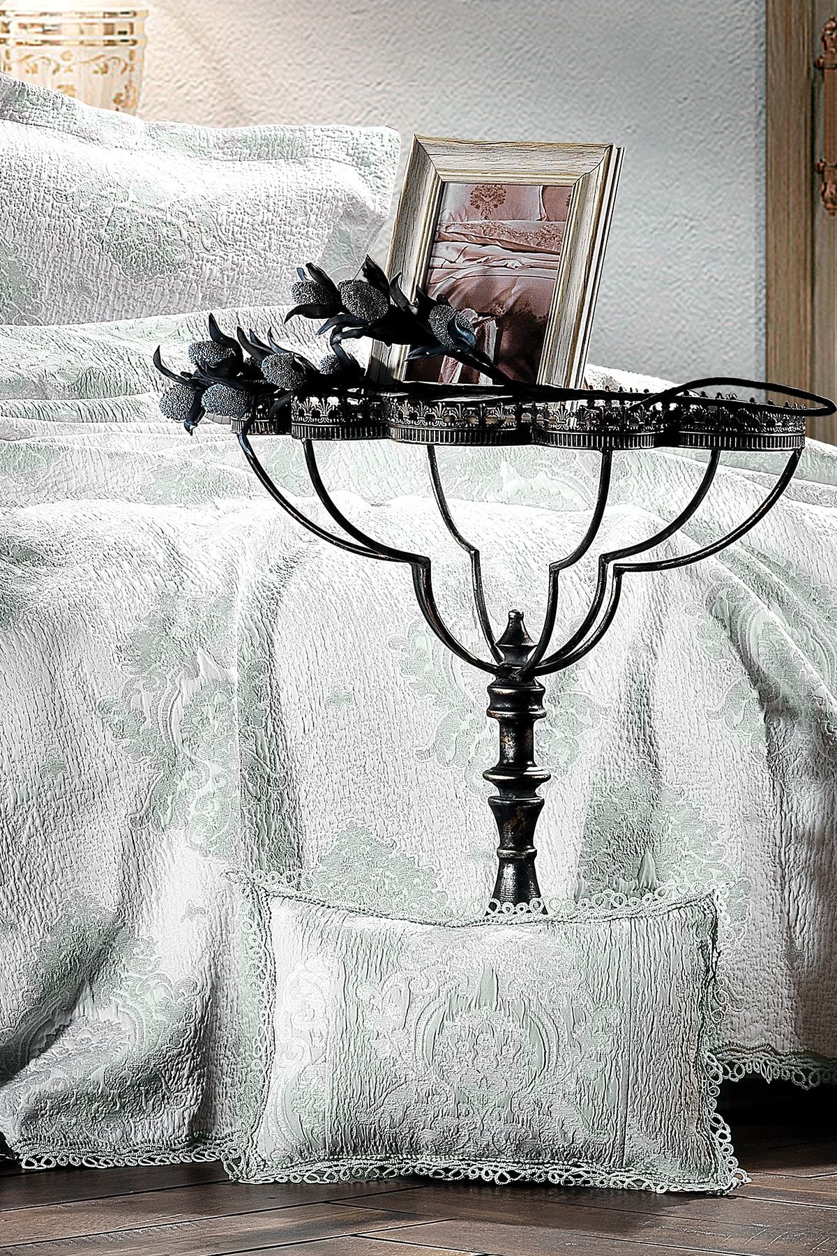 ZEBRA CASA-All Days Damask Bedspread Single 2
