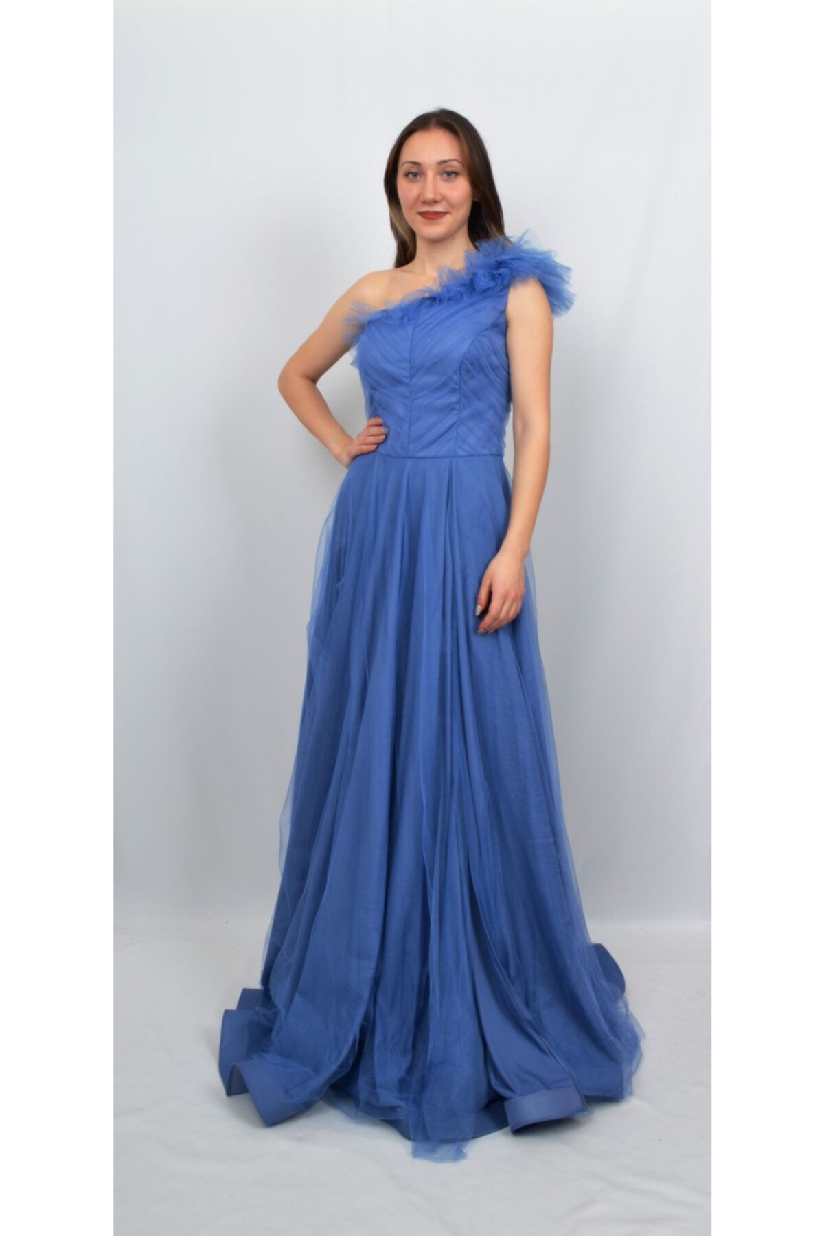 ALIS DRESS Женское вечернее платье из тюля цвета индиго на одно плечо AL-0266