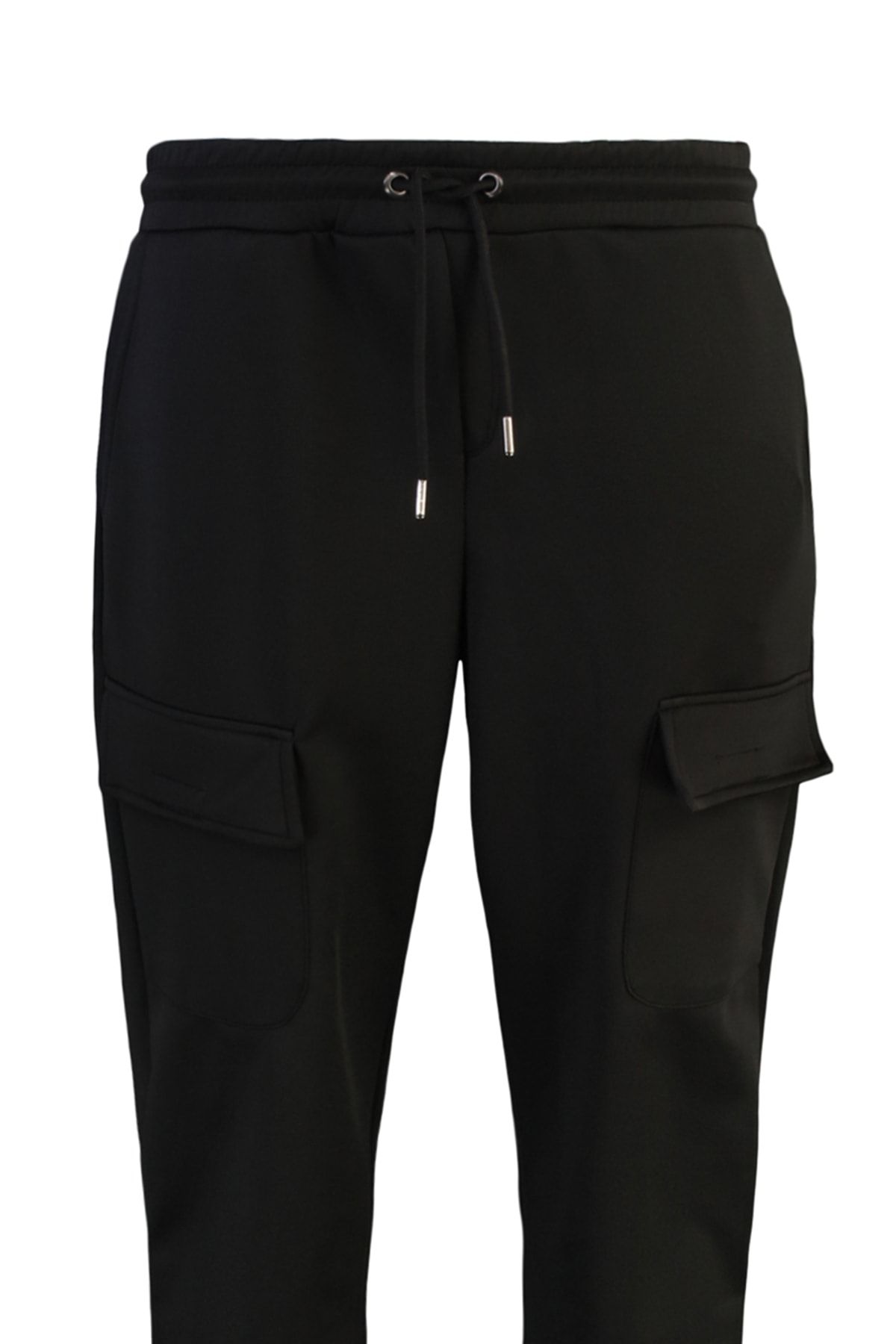 TRENDYOL MAN Siyah Erkek Regular Fit Torba Cep Detaylı Eşofman Altı TMNAW23EA00072 ZN10370