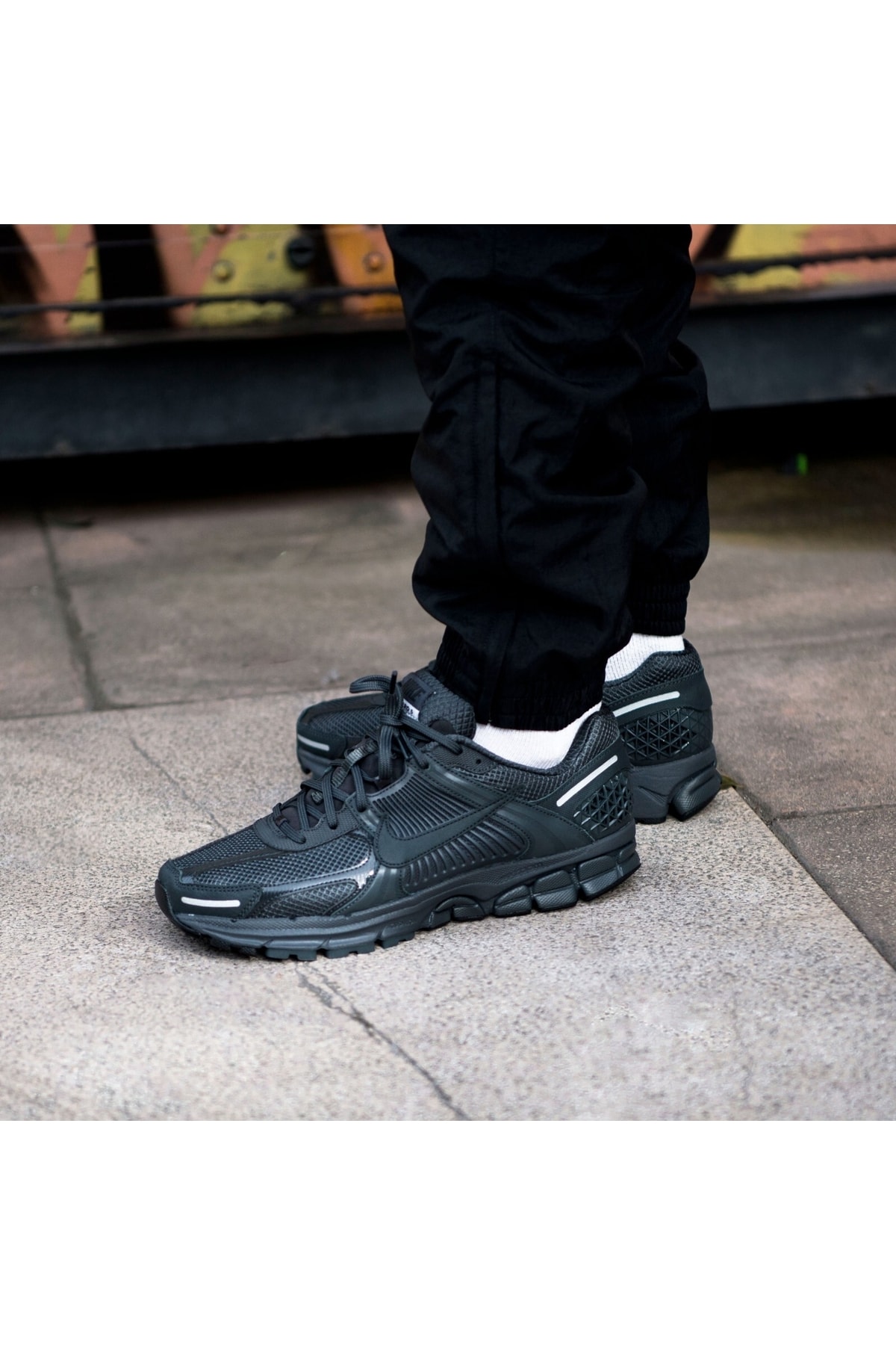 کفش Nike نایکی ورزشی مردانه Zoom Vomero 5 Sp Bv1358-002 اورجینال - تصویر 3