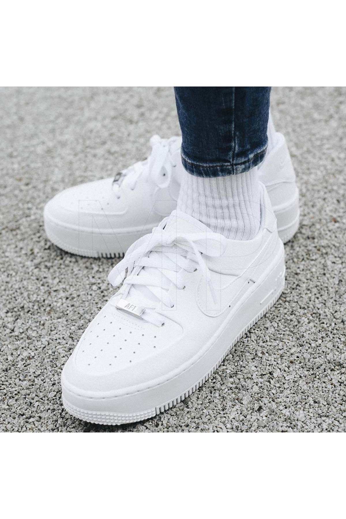 W Air Force 1 Sage Low White Women Ar5339-100 Nike نایکی اورجینال - تصویر 4