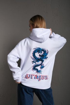 Kadın Beyaz Önü Dragon Yazılı Sırt Dragon Baskılı Kapüşonlu Oversize Sweatshirt TW-KDRGNONSRTKPSNSWT