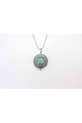 Gülbeşeker Tasarım Lotus Çiçeği Motifli Kolye