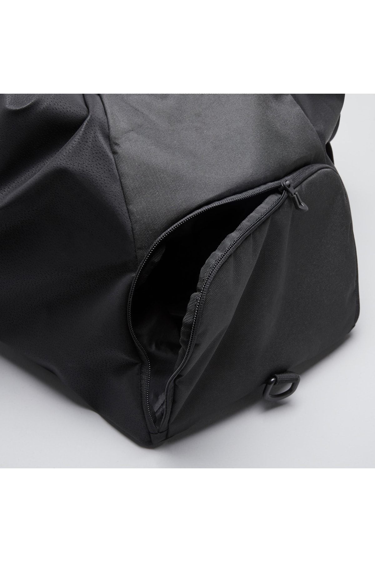 Decathlon black bag hotsell