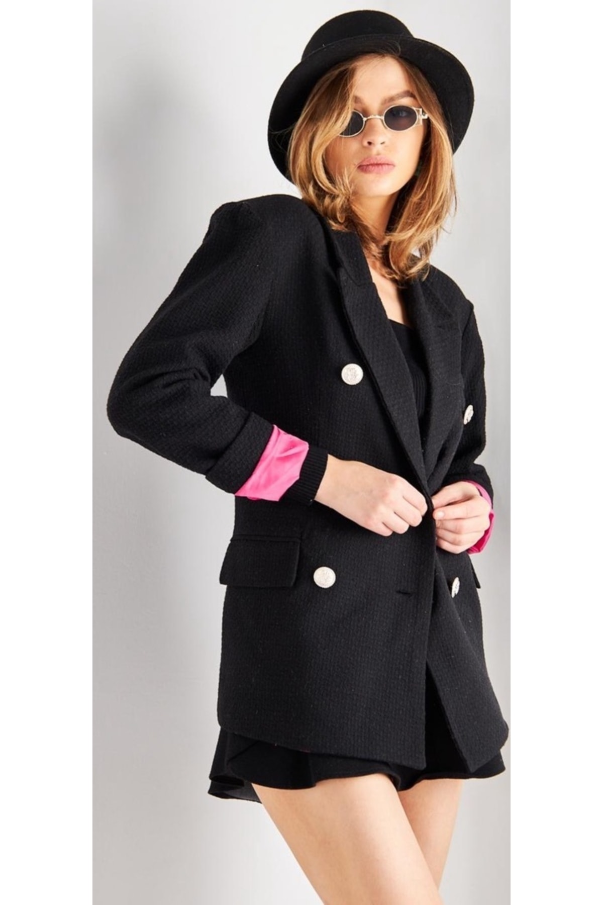 The Ness Collection Pembe Astarlı Siyah Tüvid Blazer Ceket