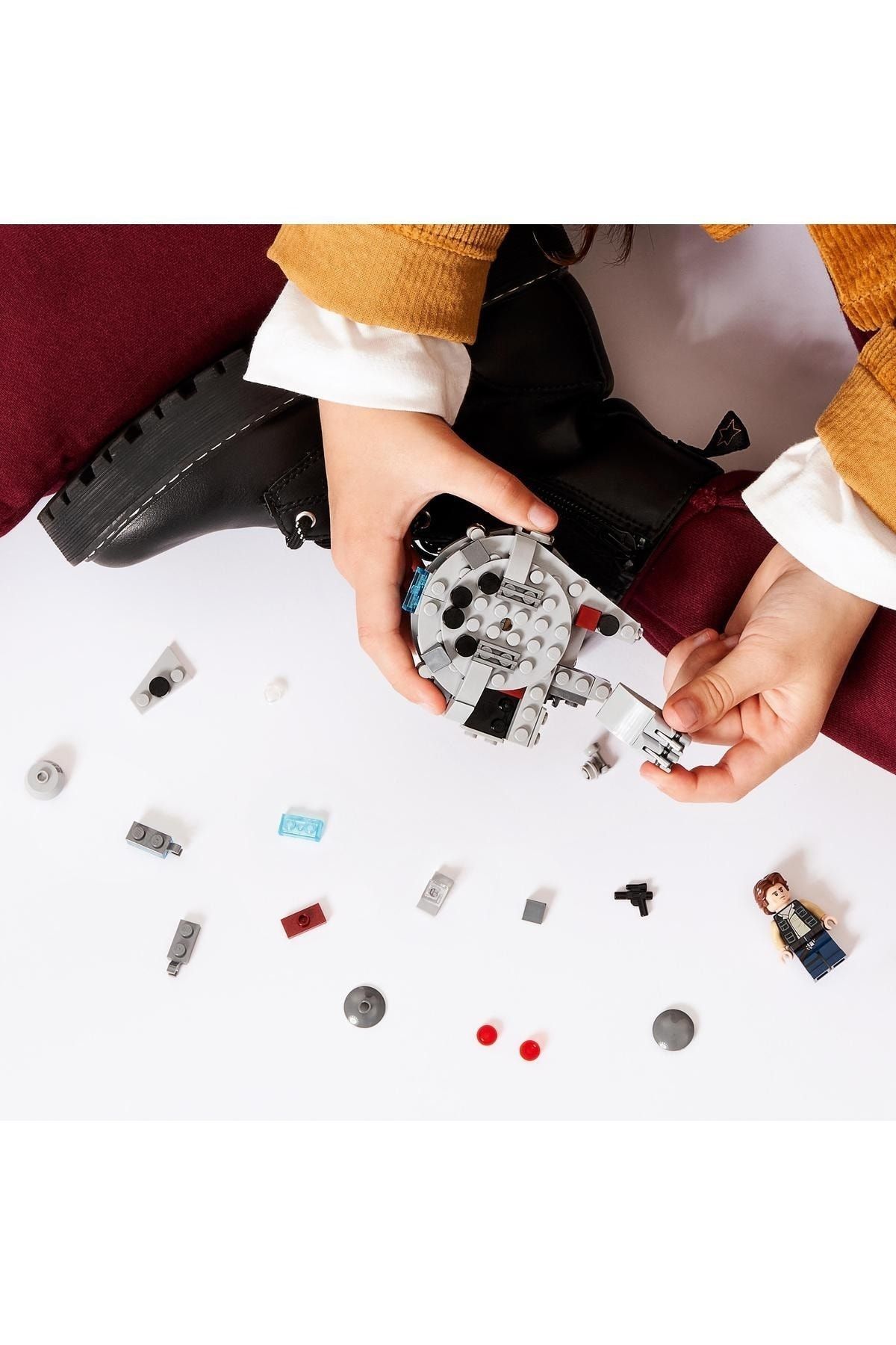 LEGO لگو مجموعه ساختمانی جنگ ستارگان هزاره شاهین میکرو جنگجو 75295; اسباب بازی ساخت و ساز عالی (101 قطعه)