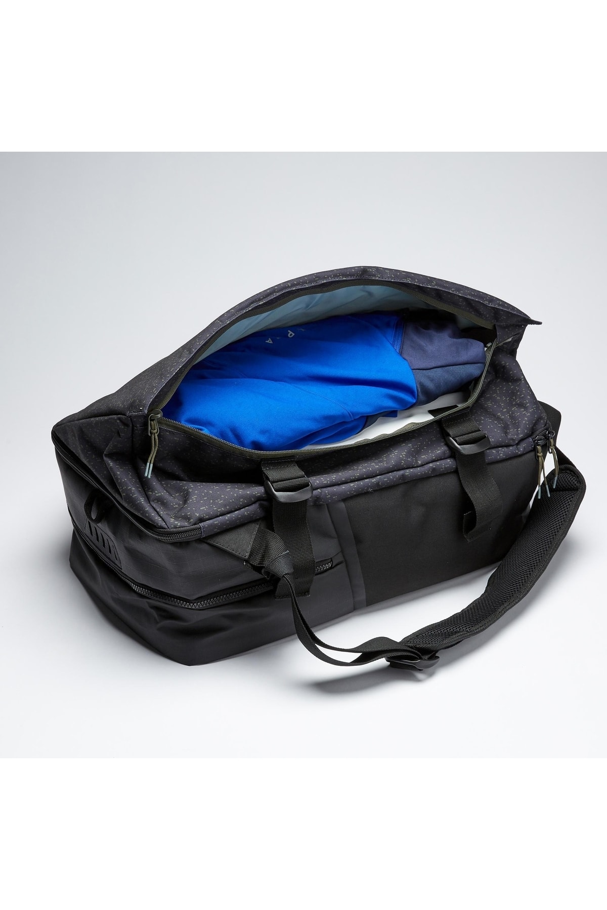ساک ورزشی Decathlon دکاتلون کیپسا - 35l - مشکی - شهری اورجینال - تصویر 5