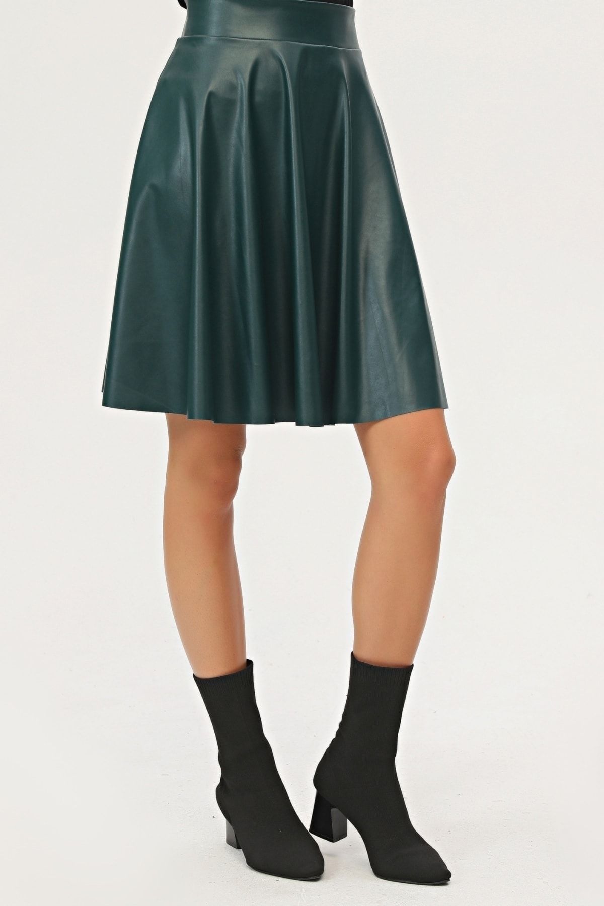 K M K O Women s Flared Petrol Green Colored Faux Leather Skirt Trendyol