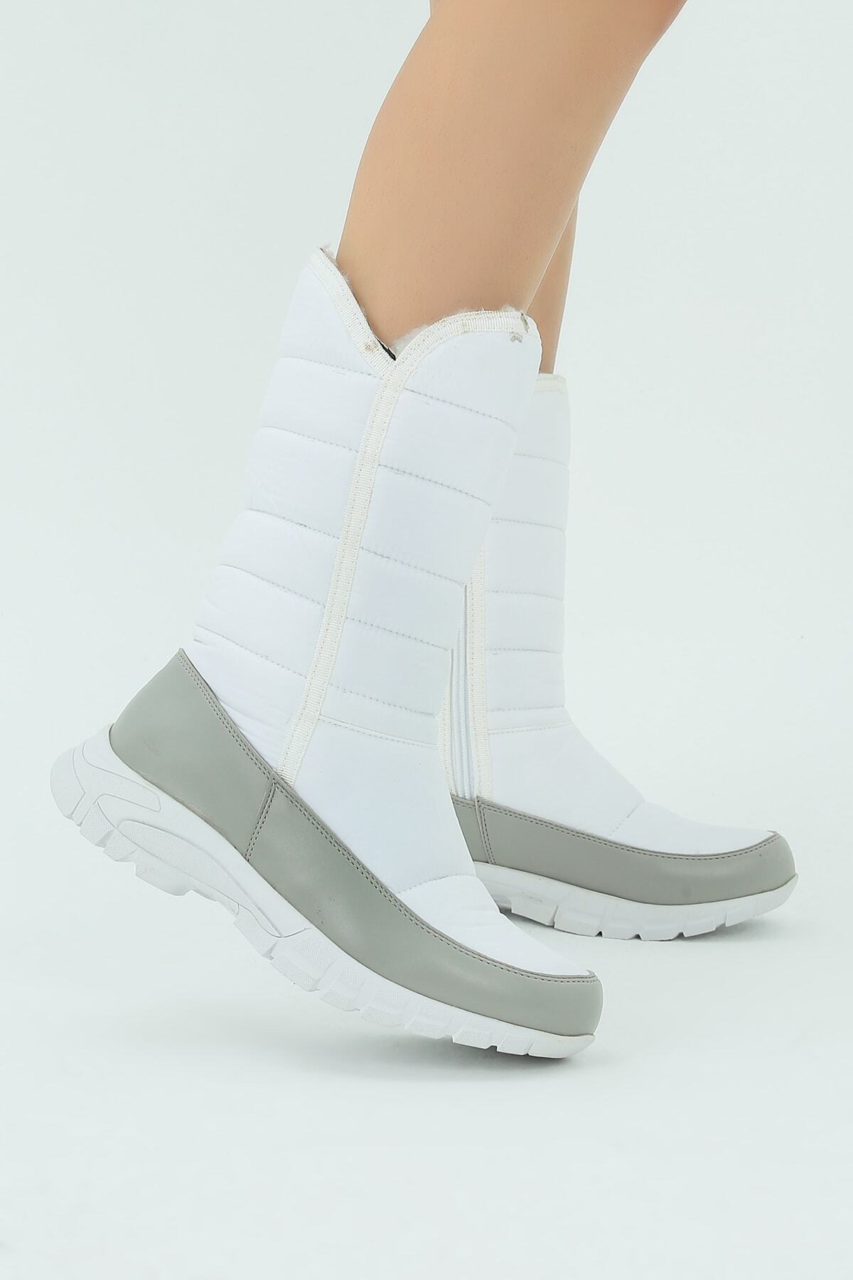 Efal Shoes Kadın Beyaz Su Geçirmez Rahat Uzun Kürklü Kar Botu