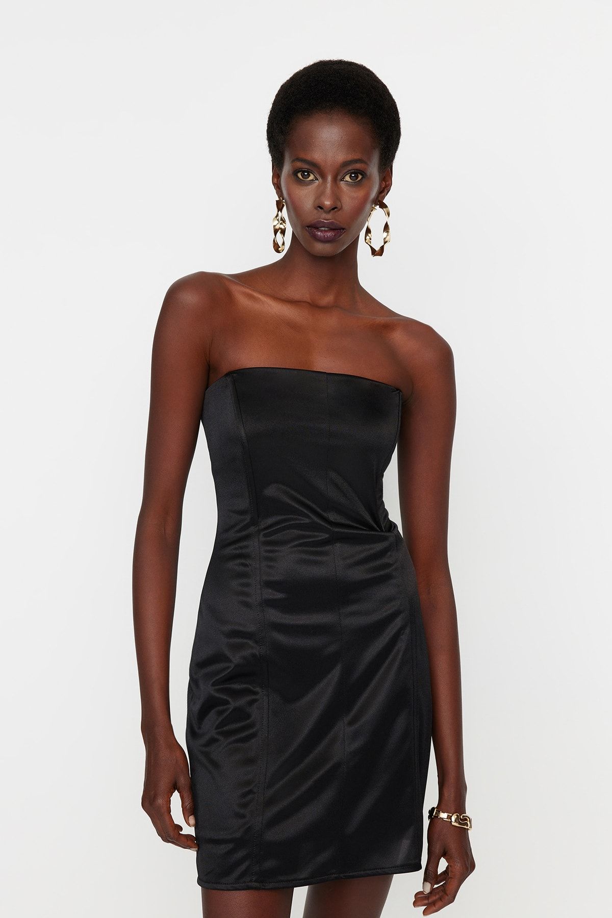 Black fitted strapless dress sale