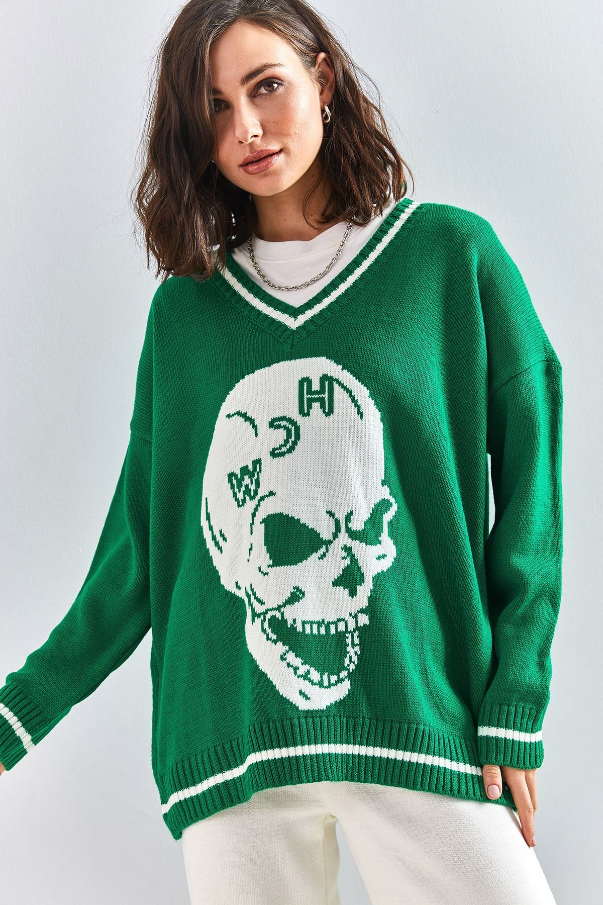 Bianco Lucci Women s Skull Patterned V Neck Piping Cardigan Trendyol