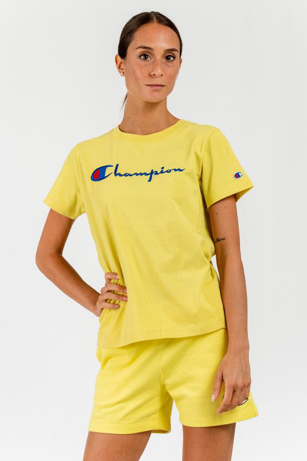 Champion T-Shirt Gelb Regular Fit Fast ausverkauft