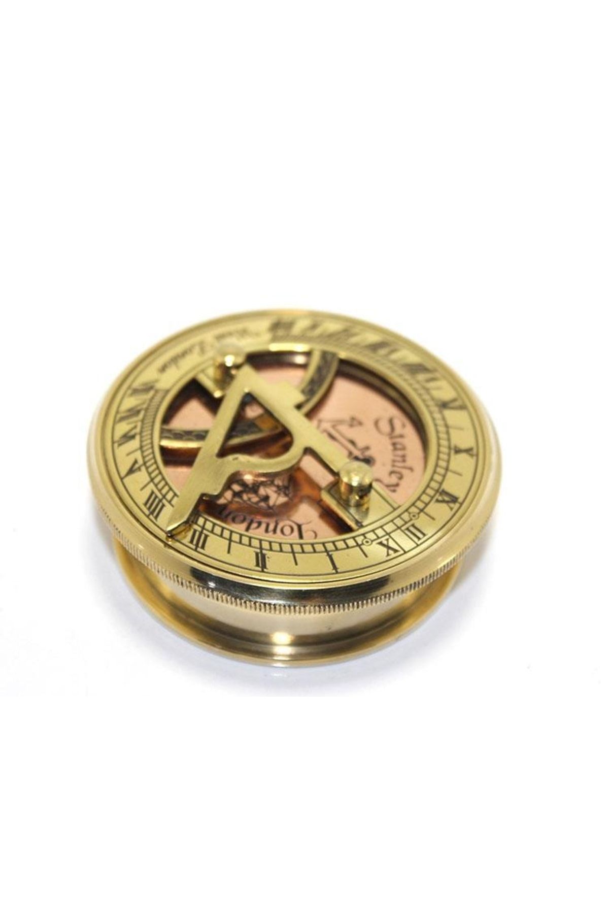Stores that on sale sell compasses