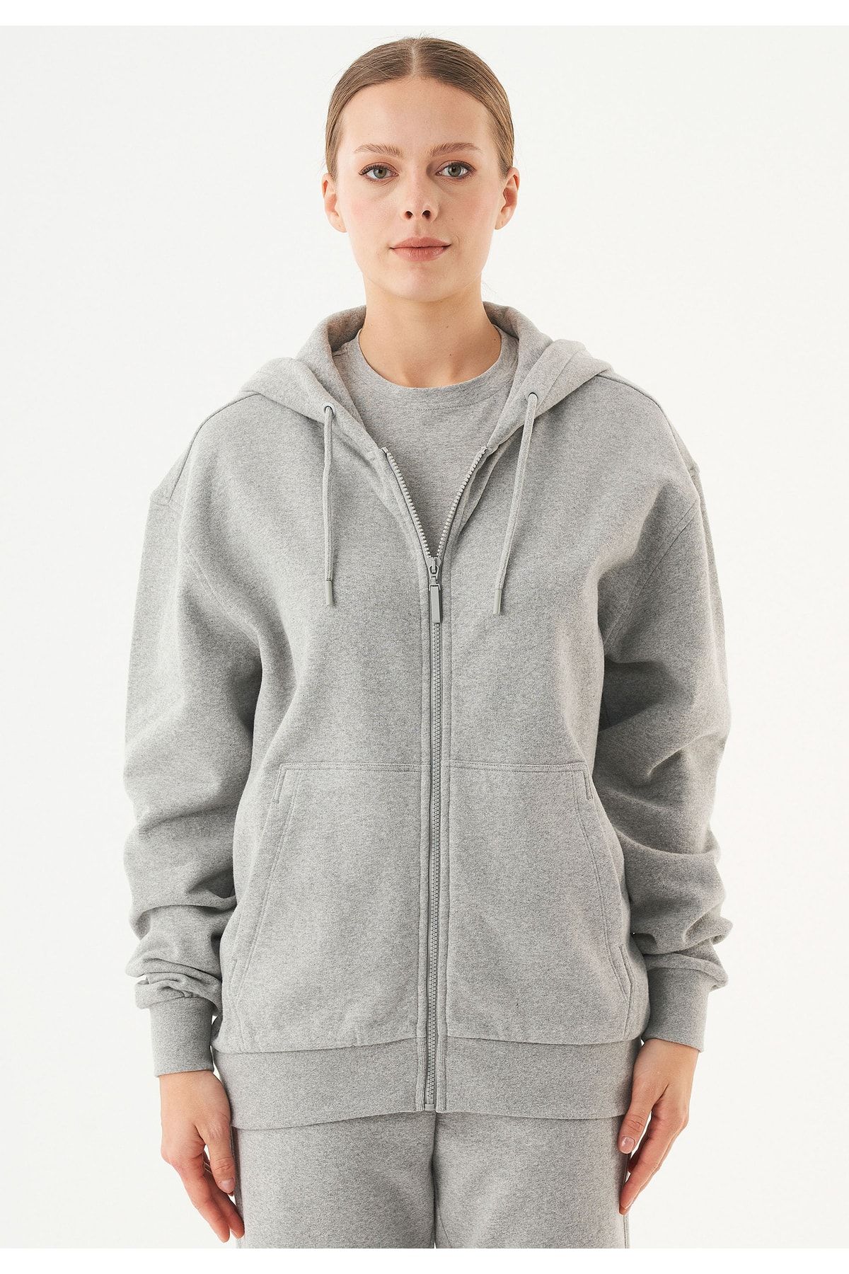 ORGANICATION Softshell & Fleece Grau Figurbetont Fast ausverkauft