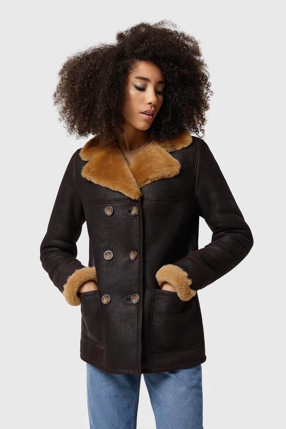 Furniq Jacke Braun Regular Fit Fast ausverkauft