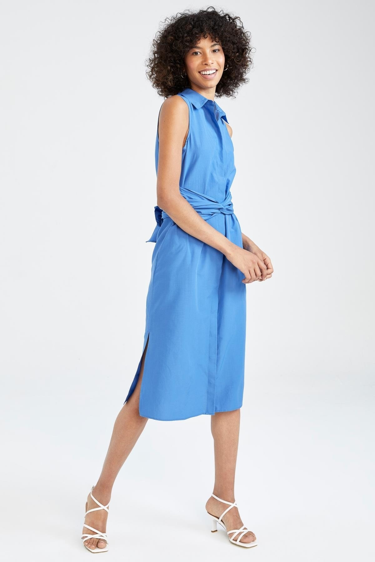 DeFacto Kleid Blau A-Linie Fast ausverkauft
