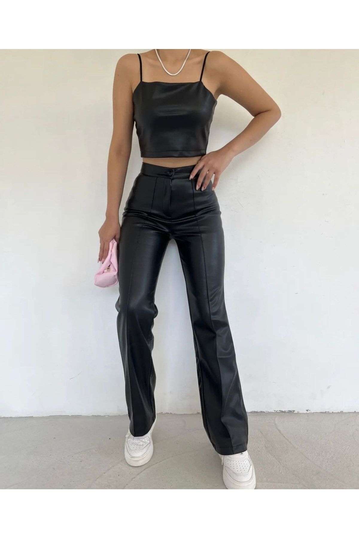 complete the look image