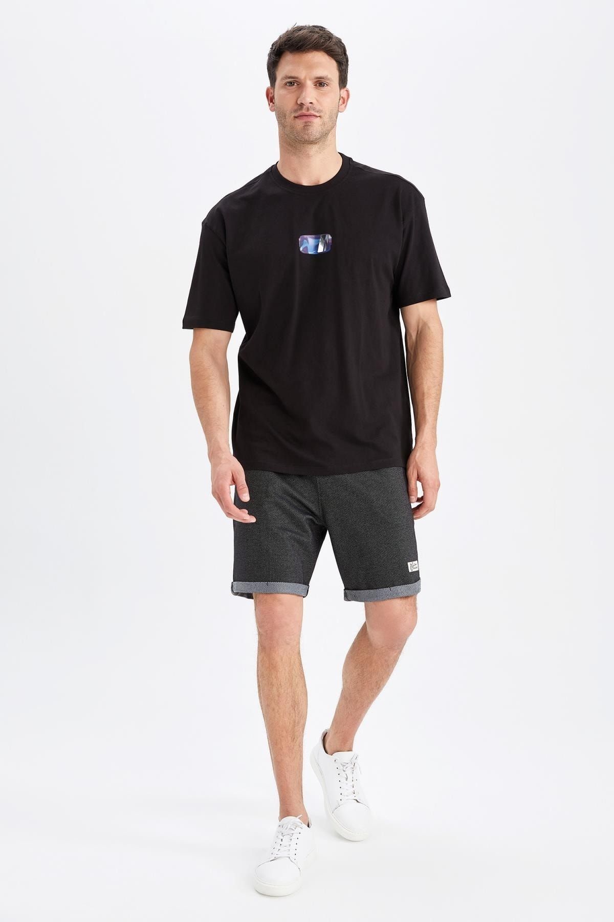 Slim Fit Şort