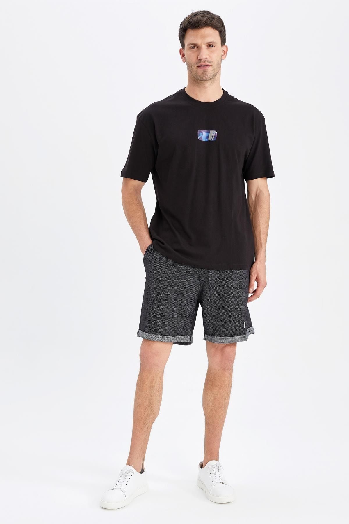 Slim Fit Şort