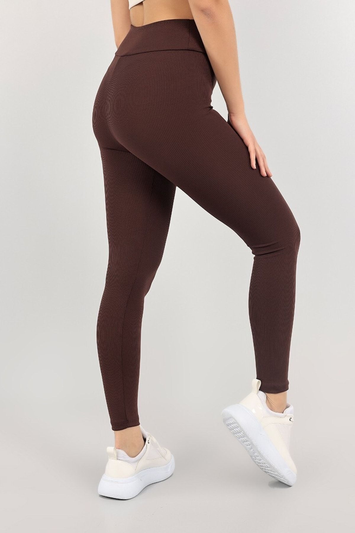 Dark 2025 tan leggings