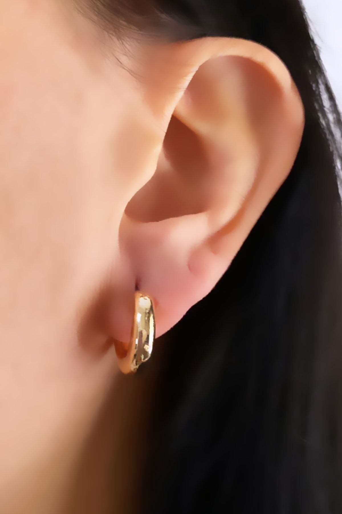 Small thick hoop hot sale earrings