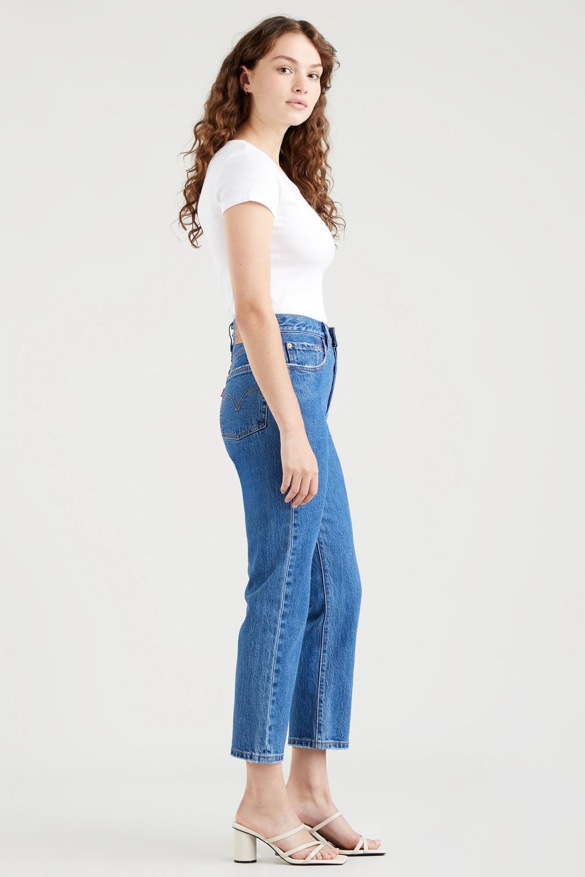 Levi's Jeans Blau Straight Fast ausverkauft NV7320